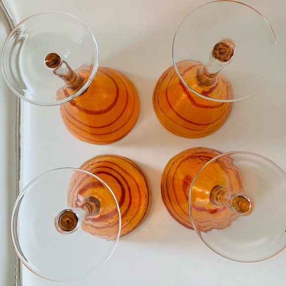 Glasses of 4 - Picture 8 of 11